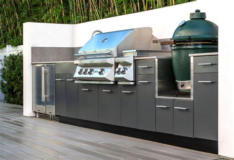 outdoor cabinet with stainless steel top|luxury outdoor kitchens stainless steel.